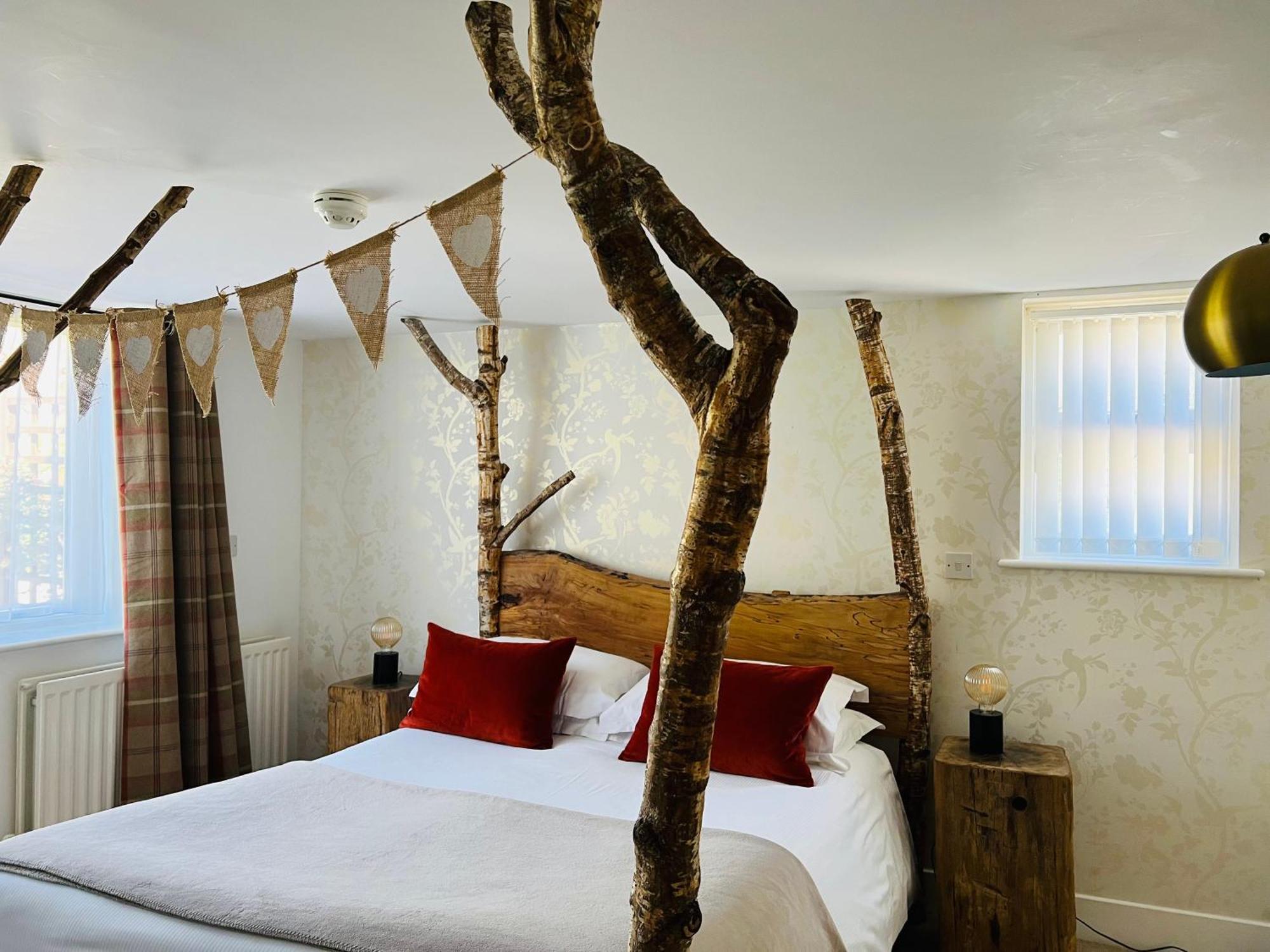 Cottage Lodge Hotel Брокенхёрст Экстерьер фото
