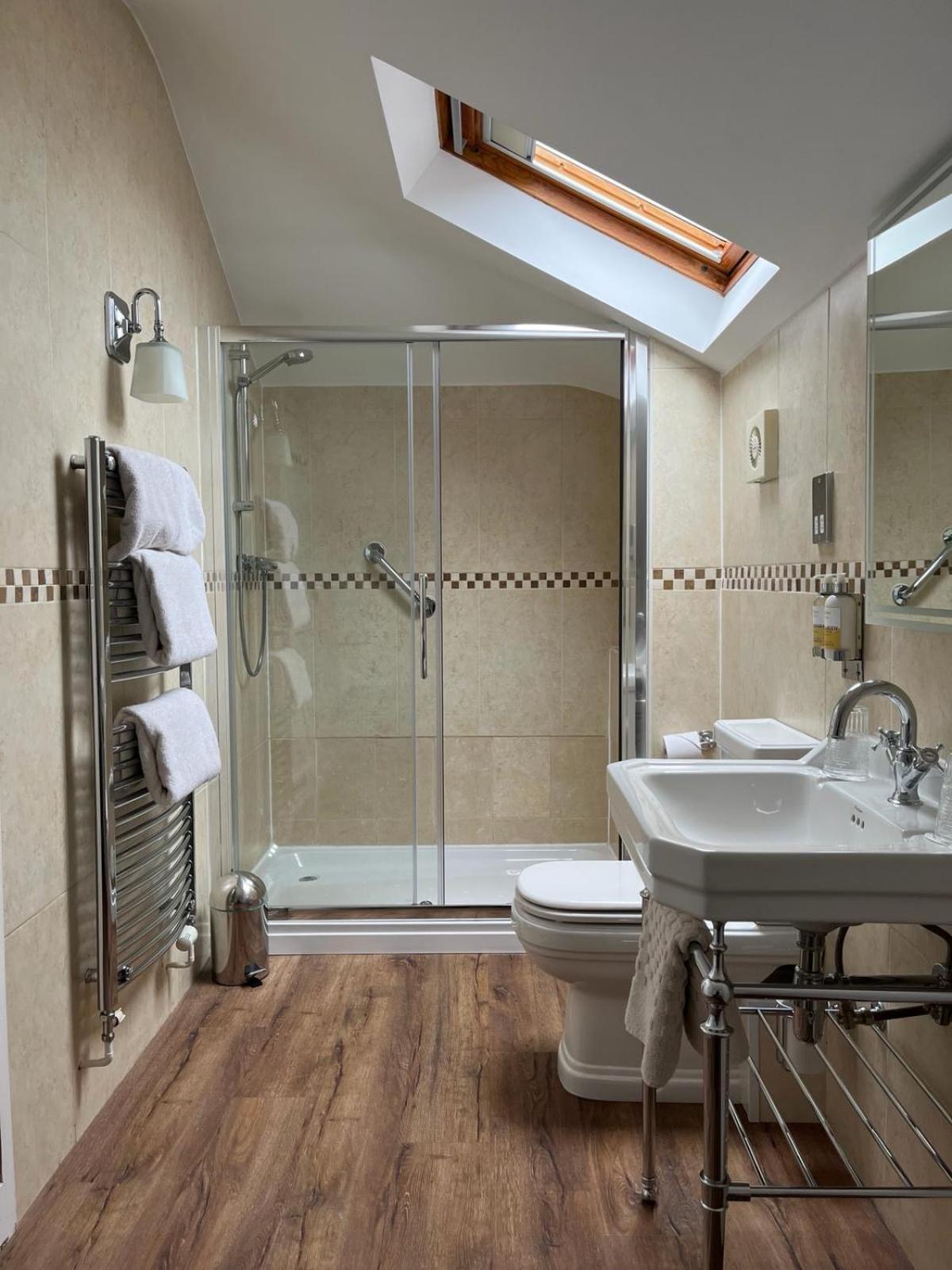Cottage Lodge Hotel Брокенхёрст Экстерьер фото